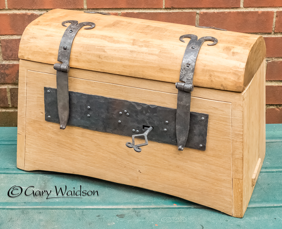 Hedeby Sea Chest Lined - The Hrafn Coffer - Image copyrighted © Gary Waidson. All rights reserved. 